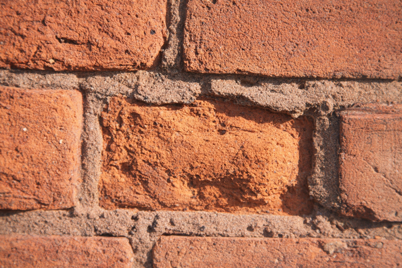 Brick pointing